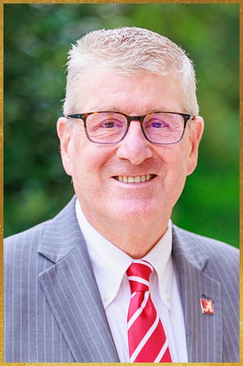 Portrait of Dr. Dan Layzell